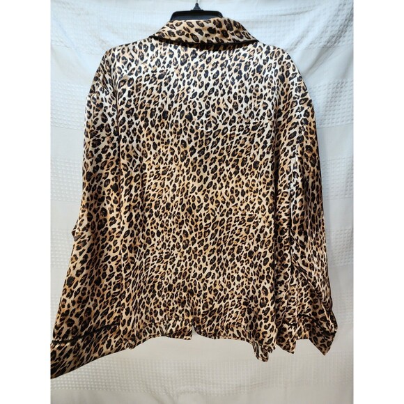Lilac & London Pajama Top Womens Sz 2x Cheetah Print Button Down Soft Silk Like - Picture 6 of 7